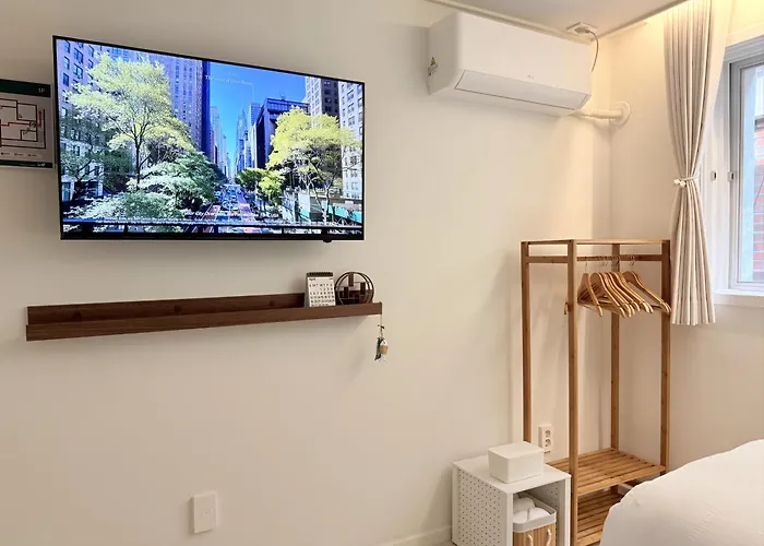 アパート New L Hongdae 3br L 4 Queen Beds L 5min Walk ソウル特別市