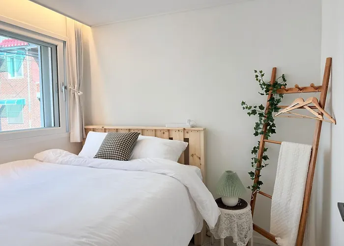 New L Hongdae 3br L 4 Queen Beds L 5min Walk アパート