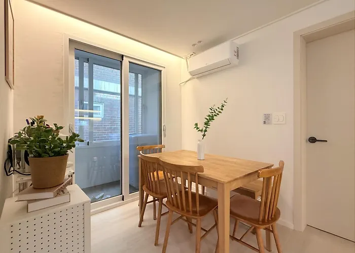 アパート New L Hongdae 3br L 4 Queen Beds L 5min Walk *