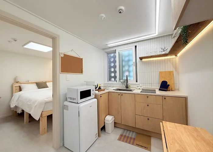 New L Hongdae 3br L 4 Queen Beds L 5min Walk アパート *
